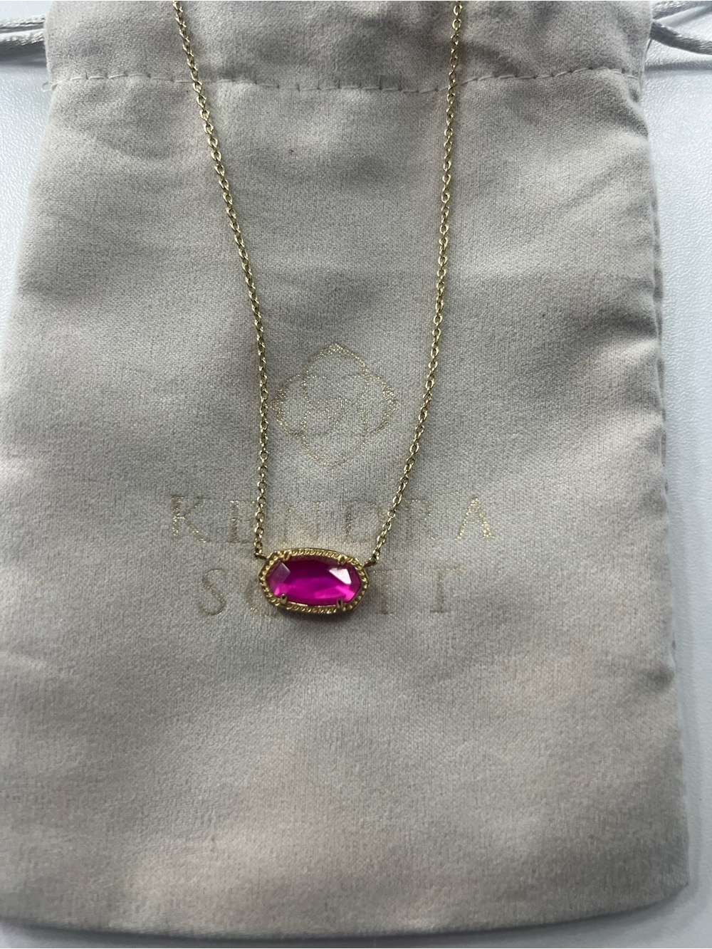 Kendra Scott Necklace